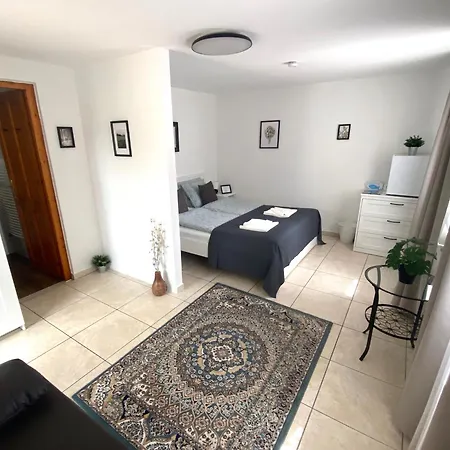 Lillybeth Garden 3* 케츨리